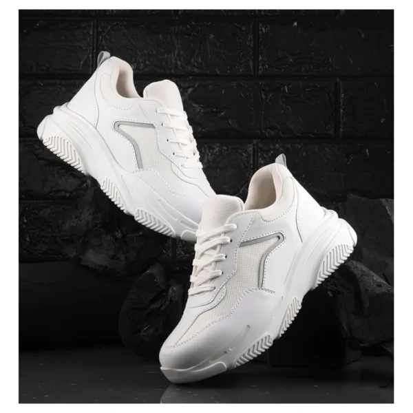 women's stylish mesh printed lace ups jogging shoes (white)